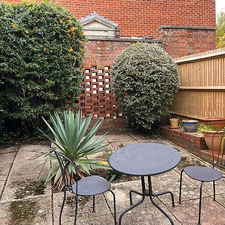 Kings Field Maisonette Eastleigh Esterno foto