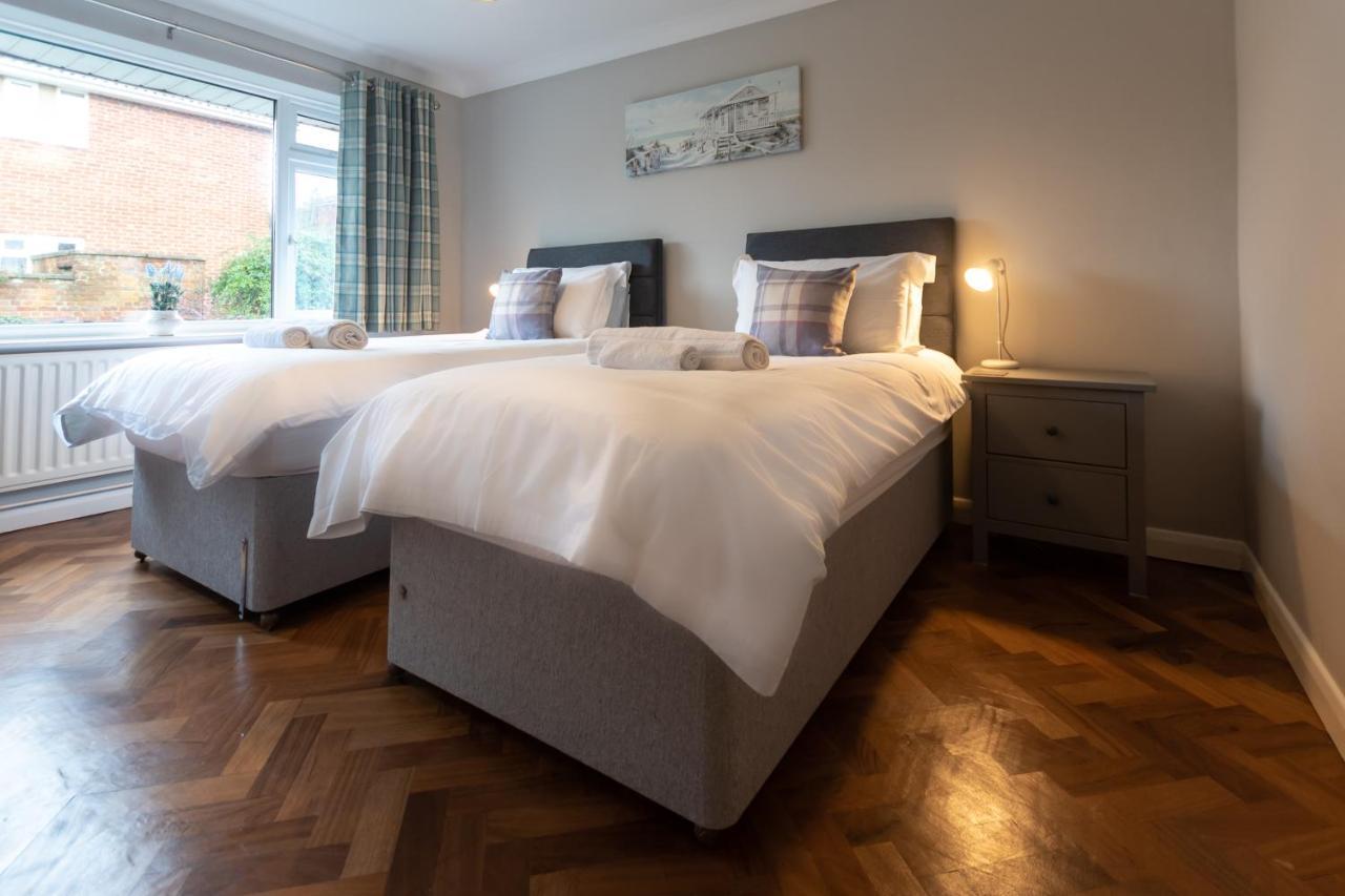 Kings Field Maisonette Eastleigh Esterno foto