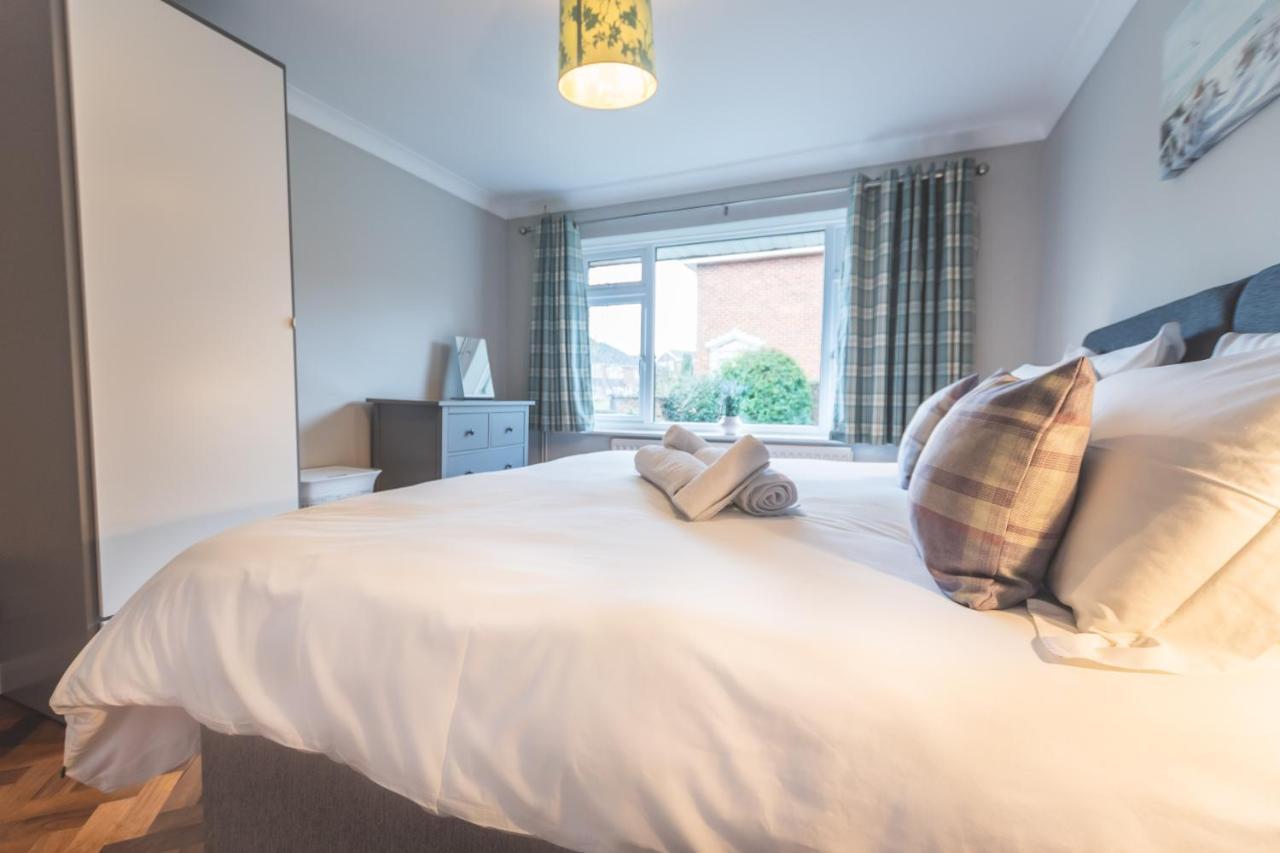 Kings Field Maisonette Eastleigh Esterno foto